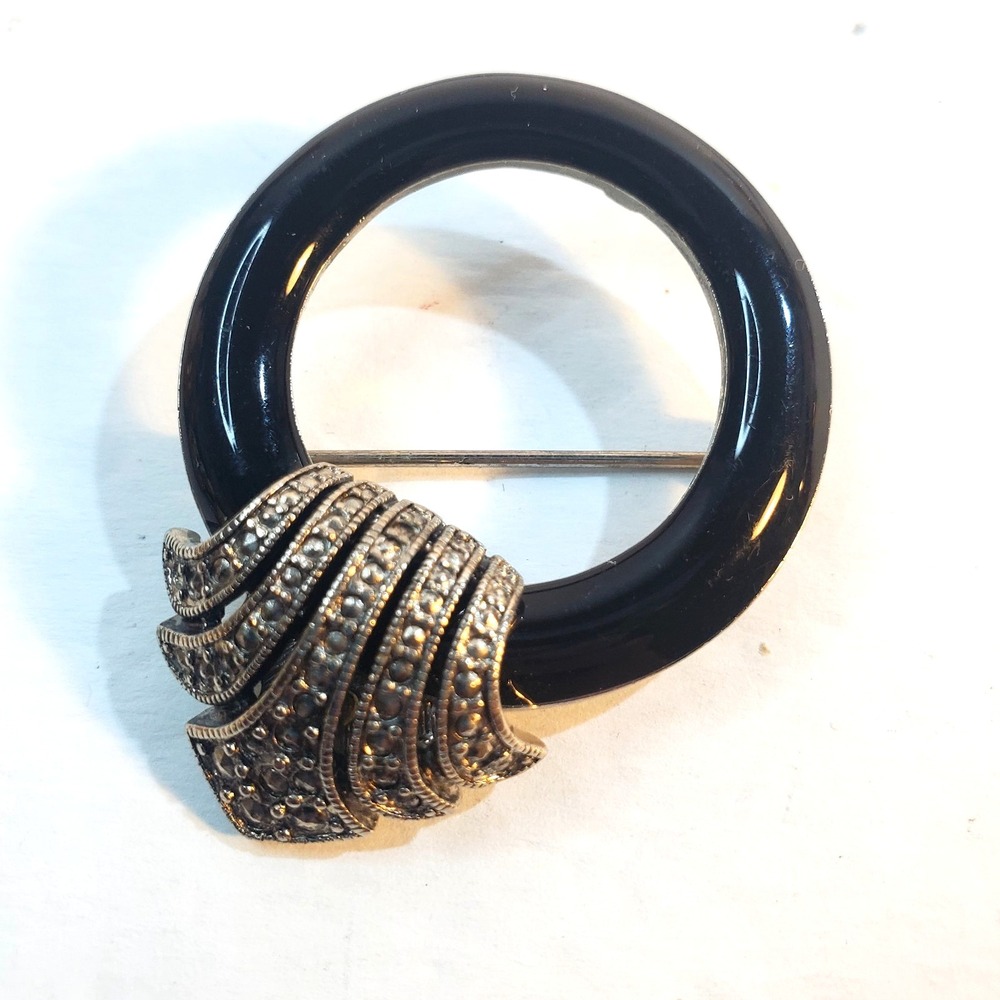 Vintage Jit Signed Lucite Circle Brooch Art Deco Revival Black & Silver Tone Pin